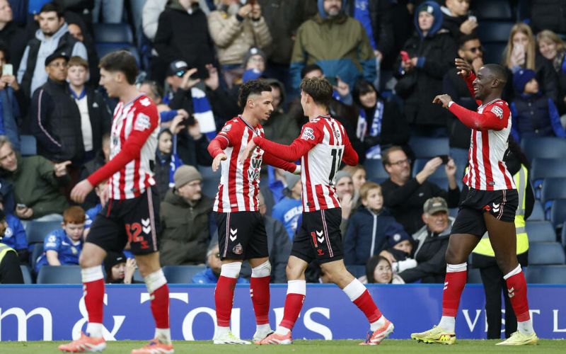 bxh championship anh cạnh tranh top thăng hạng